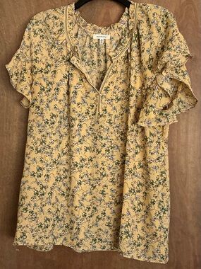 Max Studio Yellow Floral V-Neck Top Short Sleeve Ruffle Neckline Prairie - 1X